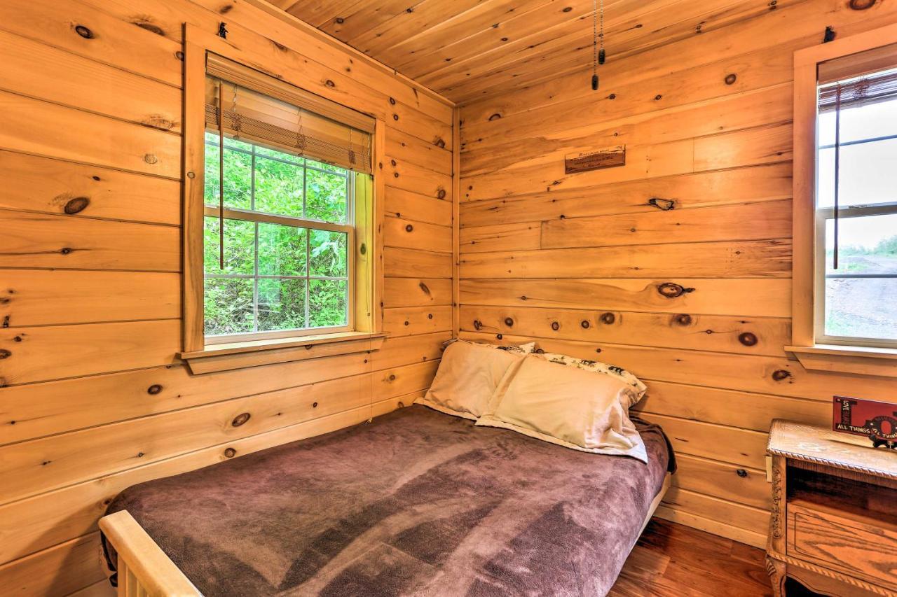 Charming Blakely Cabin With Porch And Valley Views! Exteriör bild